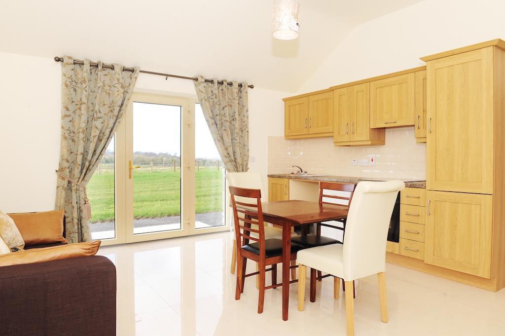 Sheephouse Country Courtyard ξενώνας Donore  Δωμάτιο φωτογραφία